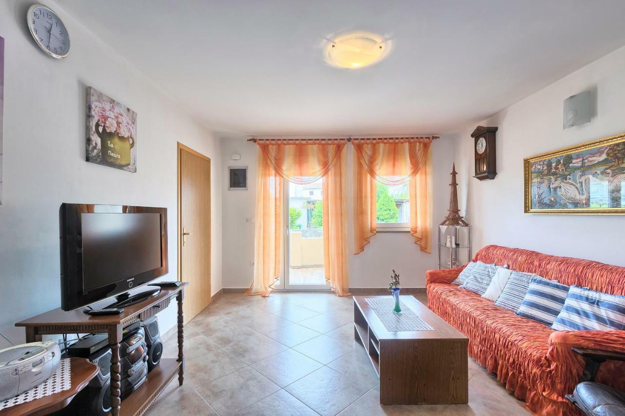 Haus Glavani Barban Esterno foto