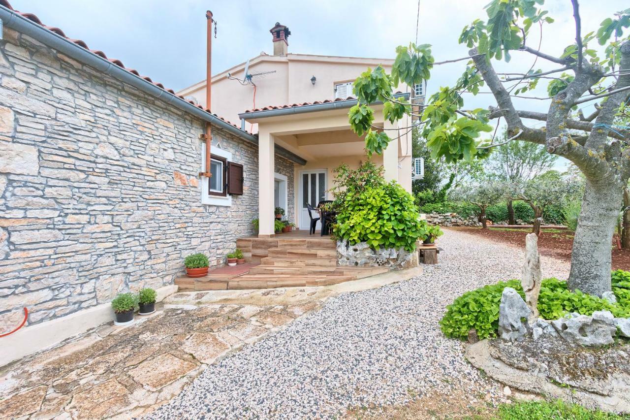 Haus Glavani Barban Esterno foto